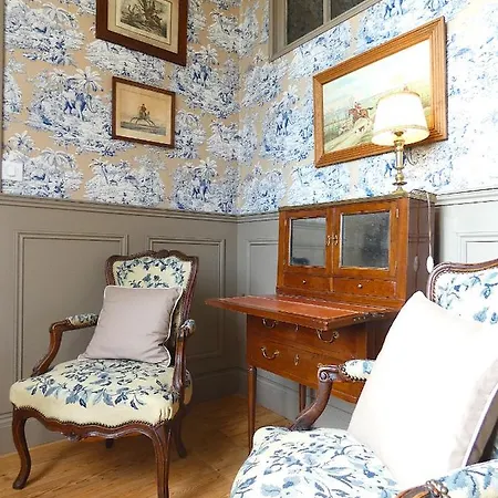 Chateau De Hieville *