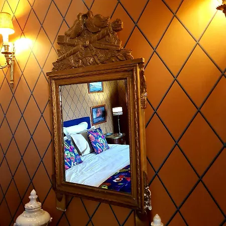 Chateau De Hieville *