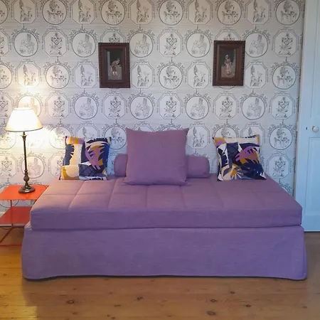 게스트하우스 Chateau De Hieville 4*