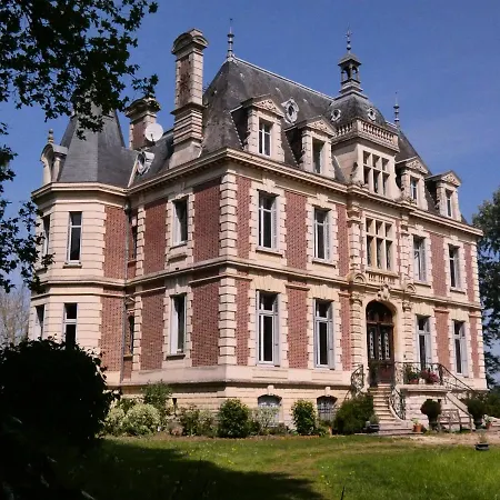 Chateau De Hieville