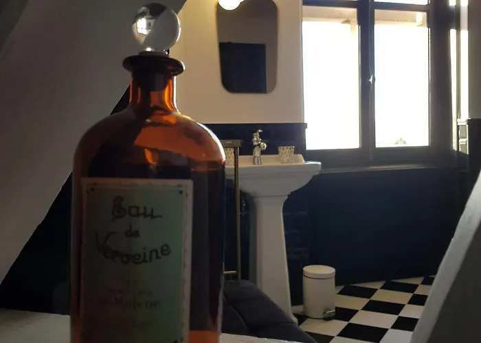 Πανσιόν Chateau De Hieville