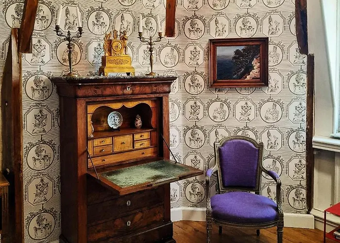 Chateau De Hieville Πανσιόν