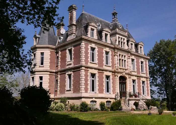 Chateau De Hieville
