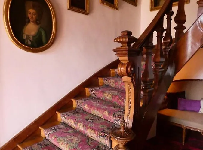 Chateau De Hieville 4* Saint-Pierre-en-Auge